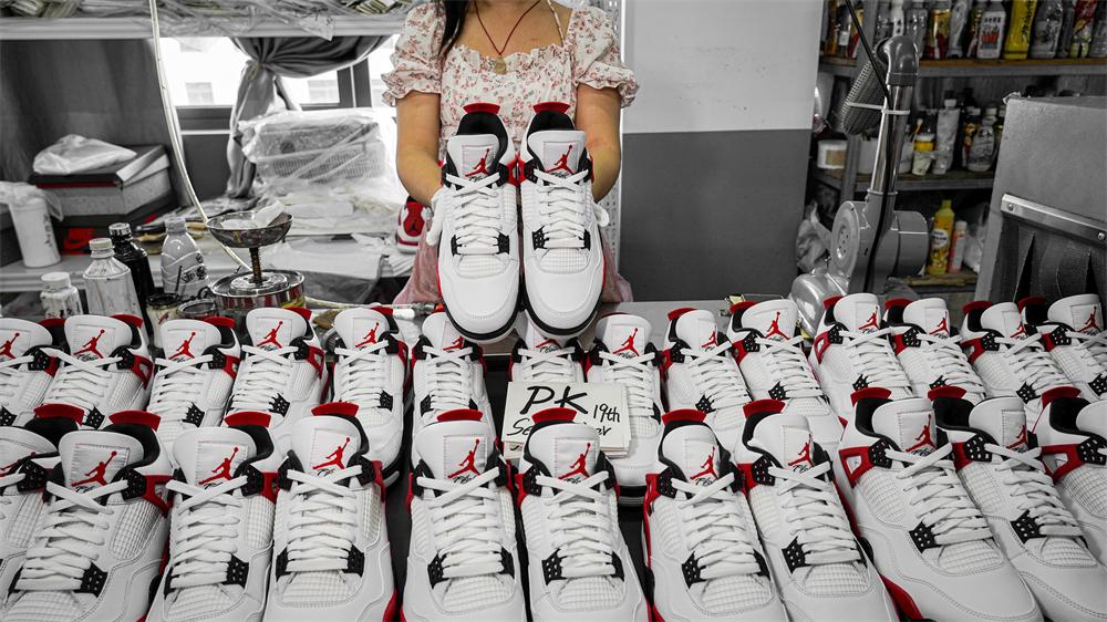 PK GOD Jordan 4 Retro Red Cement RETAIL MATERIALS READY TO SHIP